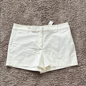 NWT LOFT White The Riviera Short